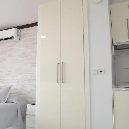 Listen The Bay - 230 *