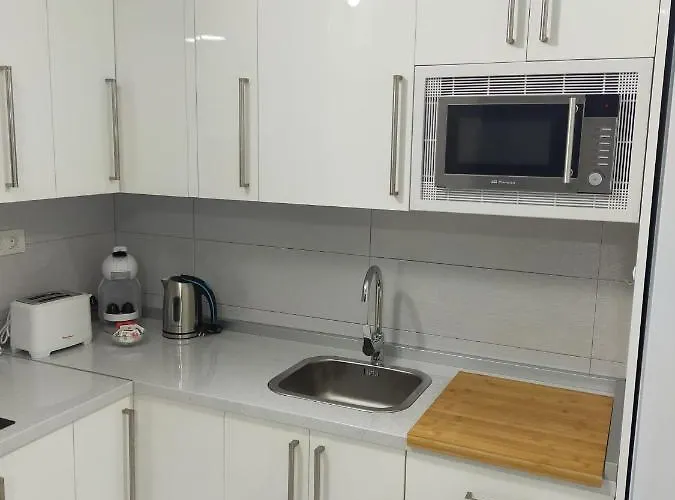 Listen The Bay - 230 Costa Del Silencio