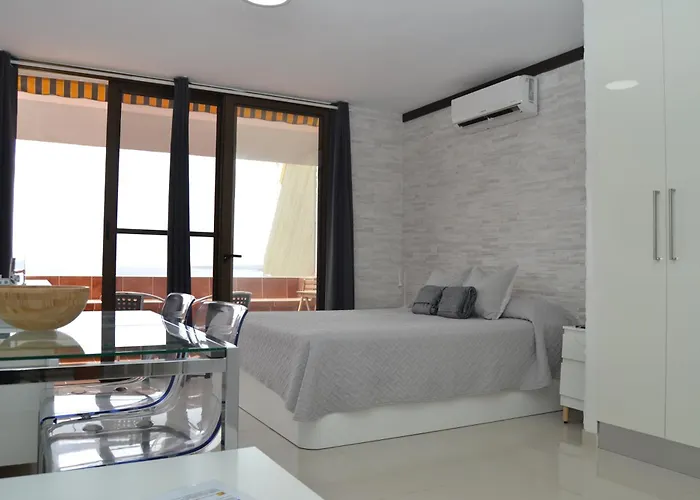 Listen The Bay - 230 *